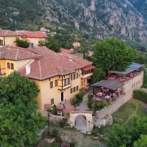 Bed & Breakfast Merlika -inside The Castle-, Krujë